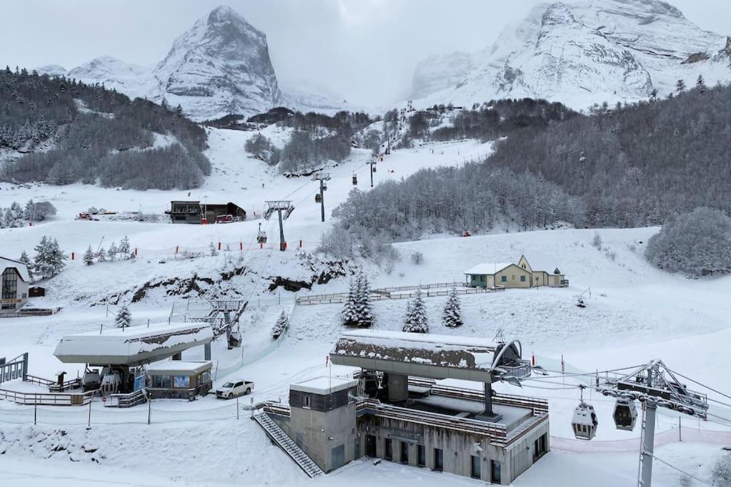 Appartement 6 Personnes Aux Pieds Des Pistes กูแร็ต ภายนอก รูปภาพ
